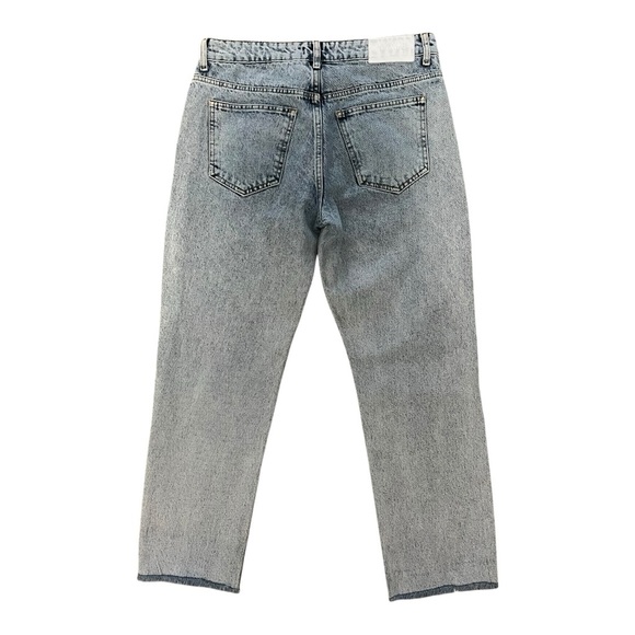 Boohoo Man Light Wash Blue Slim Straight Jeans, 32 - Picture 2 of 9